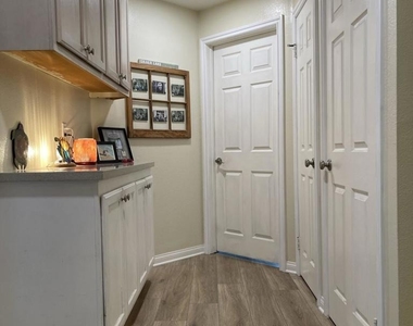 555 Maine Avenue - Photo Thumbnail 10