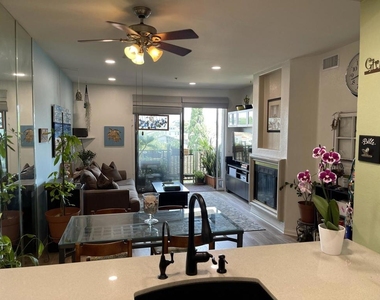 555 Maine Avenue - Photo Thumbnail 2