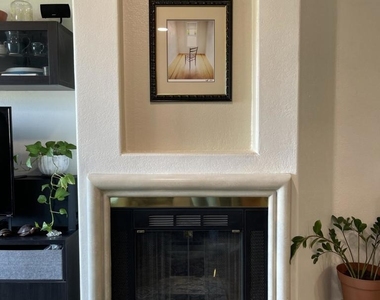 555 Maine Avenue - Photo Thumbnail 3