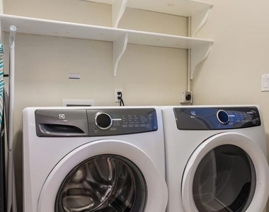 980 N Biskra Road - Photo Thumbnail 7