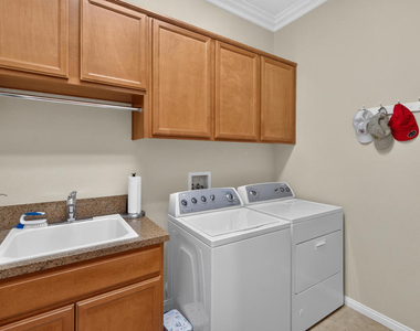 61414 Topaz Drive - Photo Thumbnail 32