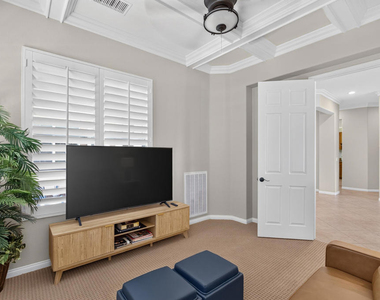61414 Topaz Drive - Photo Thumbnail 30