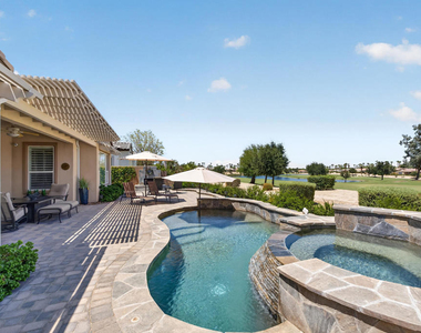61414 Topaz Drive - Photo Thumbnail 5