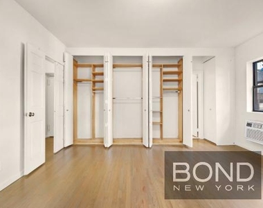 Madison Avenue - Photo Thumbnail 2