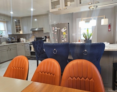 127 Amherst Road - Photo Thumbnail 4