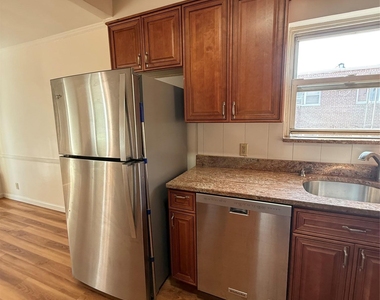 59-36 72nd Street - Photo Thumbnail 3