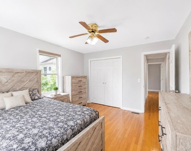 308 Bedell Street - Photo Thumbnail 28