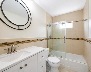308 Bedell Street - Photo Thumbnail 29
