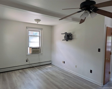 14 Hoover Place - Photo Thumbnail 5