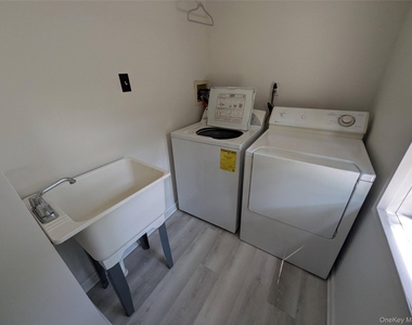 14 Hoover Place - Photo Thumbnail 13