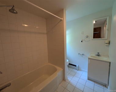 14 Hoover Place - Photo Thumbnail 12
