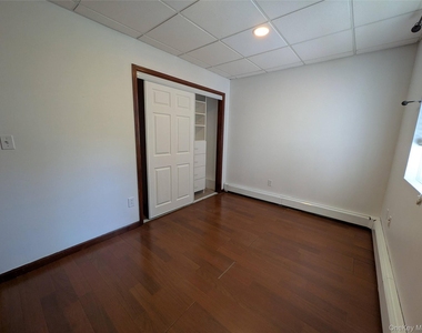 14 Hoover Place - Photo Thumbnail 6