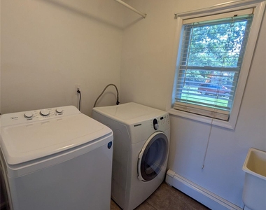 14 Hoover Place - Photo Thumbnail 10
