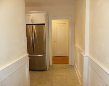 222 Seventh Street - Photo Thumbnail 4