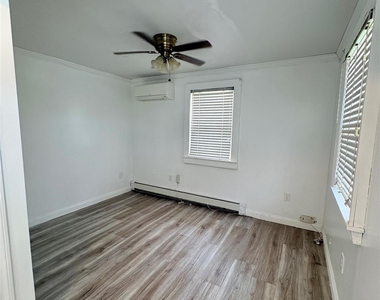469 River Street - Photo Thumbnail 11