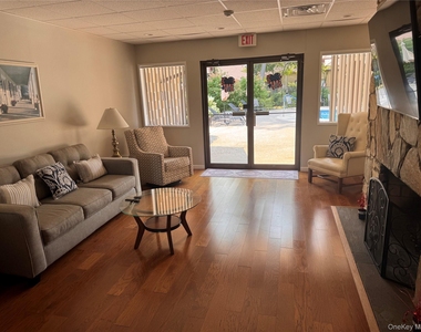 20 Strathmore Gate Drive - Photo Thumbnail 22