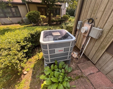20 Strathmore Gate Drive - Photo Thumbnail 31