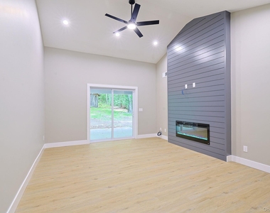 46 Finkle Road - Photo Thumbnail 4
