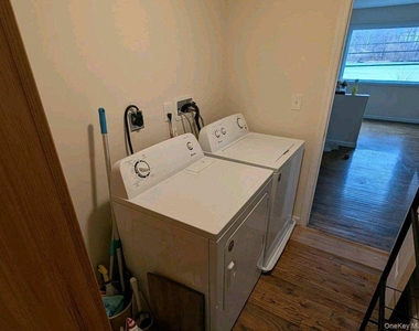 580 Lakes Road - Photo Thumbnail 8