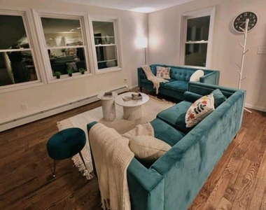 580 Lakes Road - Photo Thumbnail 4