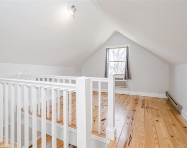1392 Kings Highway - Photo Thumbnail 26