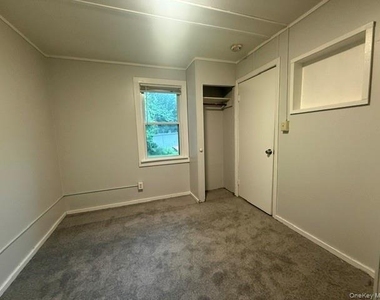 1 Scotts Way - Photo Thumbnail 9