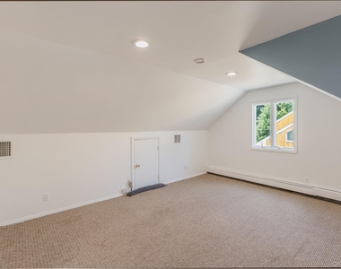 306 5th Avenue - Photo Thumbnail 4