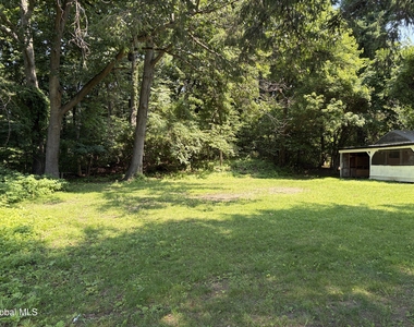 905 Balltown Road - Photo Thumbnail 23