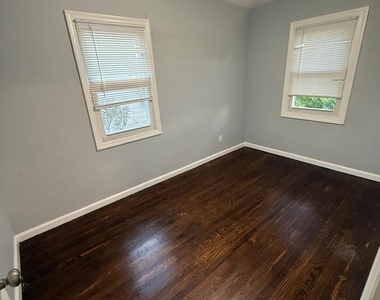 43 Crampton Avenue - Photo Thumbnail 9