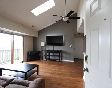 5015 Ravens Crest Drive - Photo Thumbnail 3