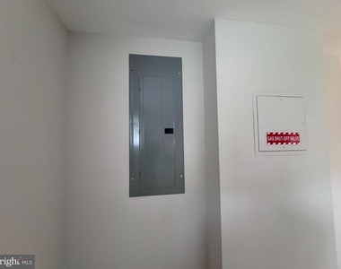 530 Third Street - Photo Thumbnail 10