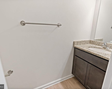 132 Furlong Way - Photo Thumbnail 11
