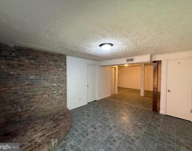 431 Ridgemore Street - Photo Thumbnail 22