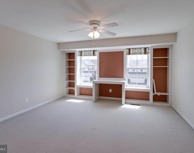 12760 Manor Hall Court - Photo Thumbnail 31