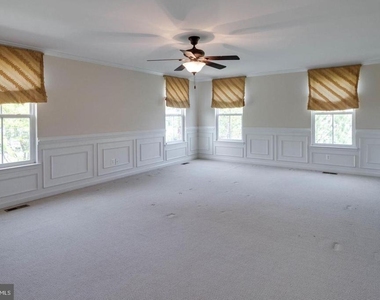 12760 Manor Hall Court - Photo Thumbnail 25