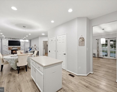 10545 Turning Grass Way - Photo Thumbnail 21