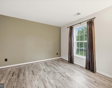 10545 Turning Grass Way - Photo Thumbnail 29