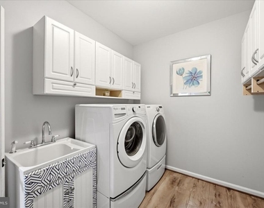 10545 Turning Grass Way - Photo Thumbnail 23