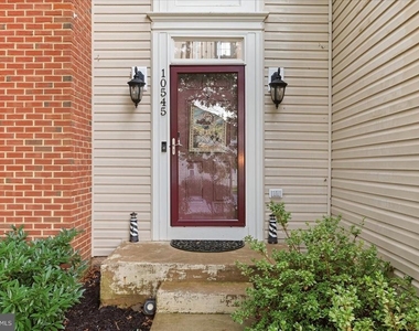 10545 Turning Grass Way - Photo Thumbnail 4