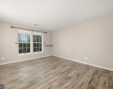 10545 Turning Grass Way - Photo Thumbnail 27