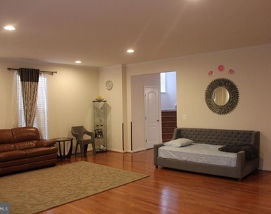 42387 Trellis Square - Photo Thumbnail 7