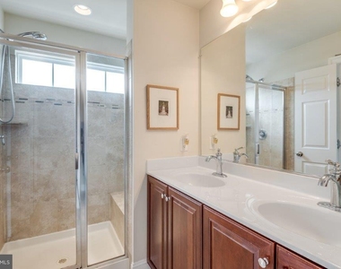 42713 Tunstall Terrace - Photo Thumbnail 10