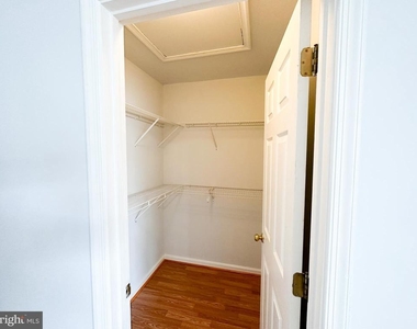 20910 Butterwood Falls Terrace - Photo Thumbnail 7