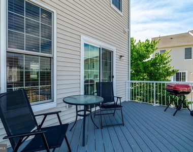25368 Shipley Terrace - Photo Thumbnail 25