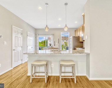25368 Shipley Terrace - Photo Thumbnail 4