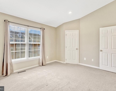 25368 Shipley Terrace - Photo Thumbnail 15