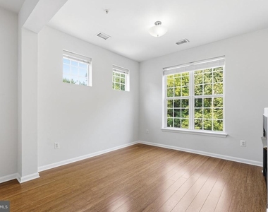 6495 Tayack Place - Photo Thumbnail 3