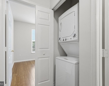 6495 Tayack Place - Photo Thumbnail 22