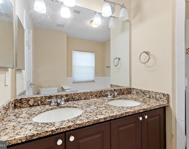 13129 Englishwood Lane - Photo Thumbnail 23