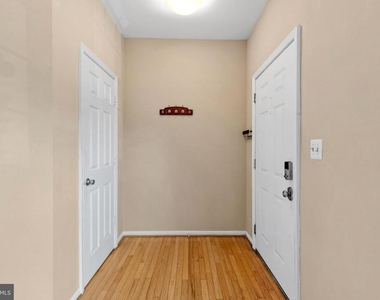 13129 Englishwood Lane - Photo Thumbnail 2
